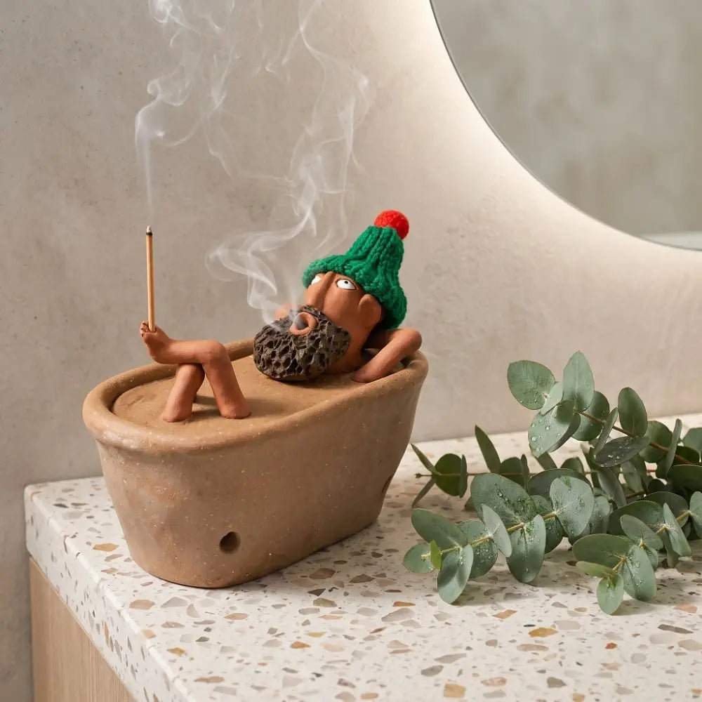Funny Bath Man Incense Burner Desk Ornaments Home Decor Bathtub Incense Holder Creative Resin Aromatherapy Incense Holder